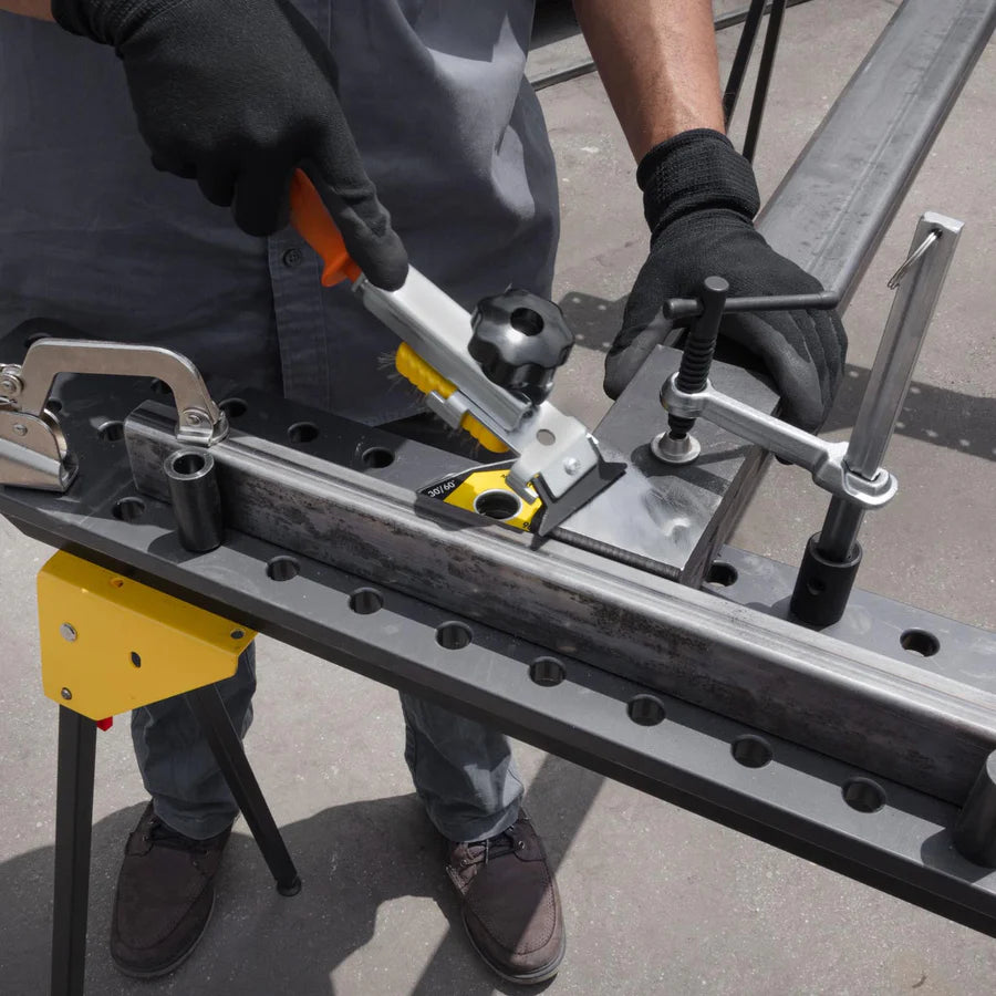 WireBrush Scraper w/Ergonomic Handle