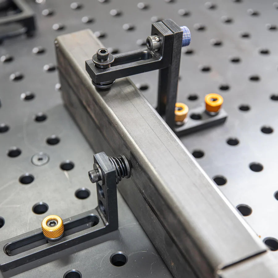 Spring Push Pin, 16 mm Holes