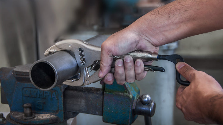 Locking Pliers