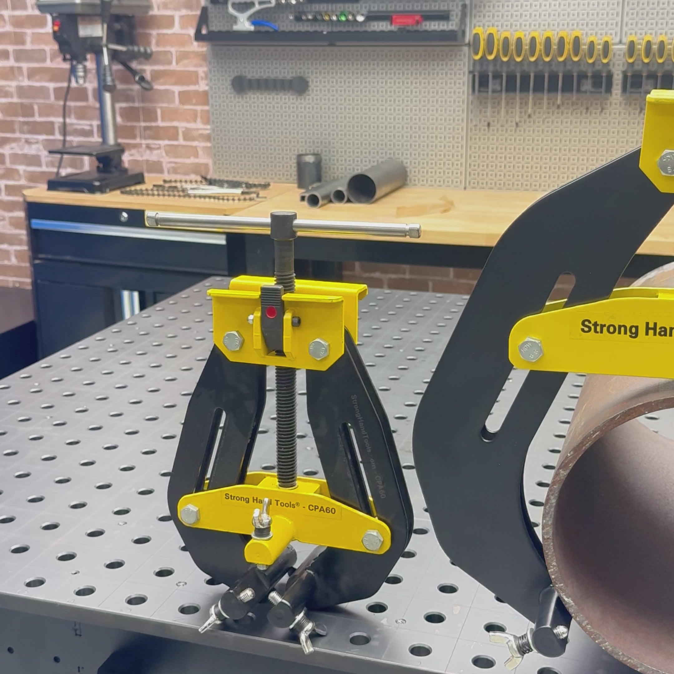 Load video: Pipe Alignment Clamp + Magnetic Alignment Pin