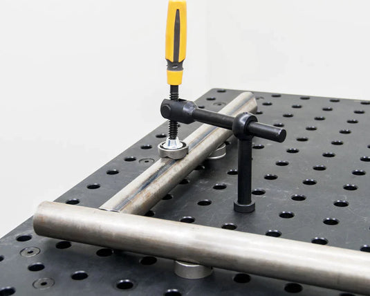 Schwenkbare T-Pfostenklemme, passend für 16-mm-Bohrungen